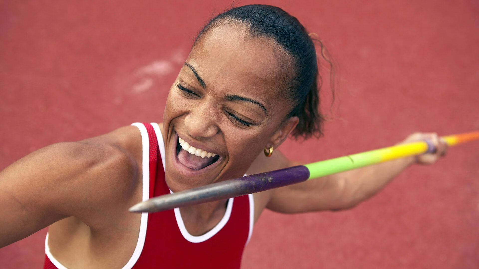 女子足球队主教练接受专访分享执教理念，国家女子足球队主教练