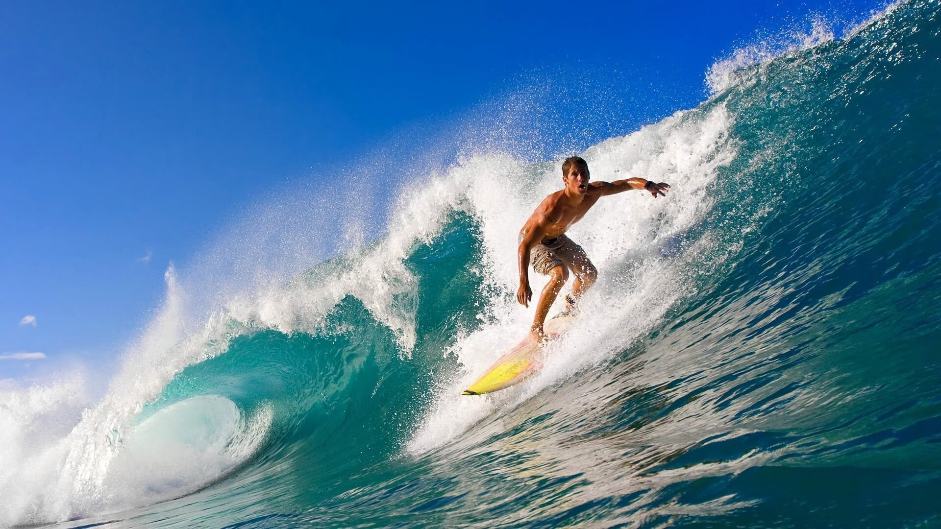 英超争冠倒计时：激烈角逐，悬念重重，英超冠军争夺